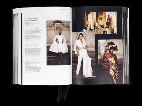 GIVENCHY CATWALK BOOK 